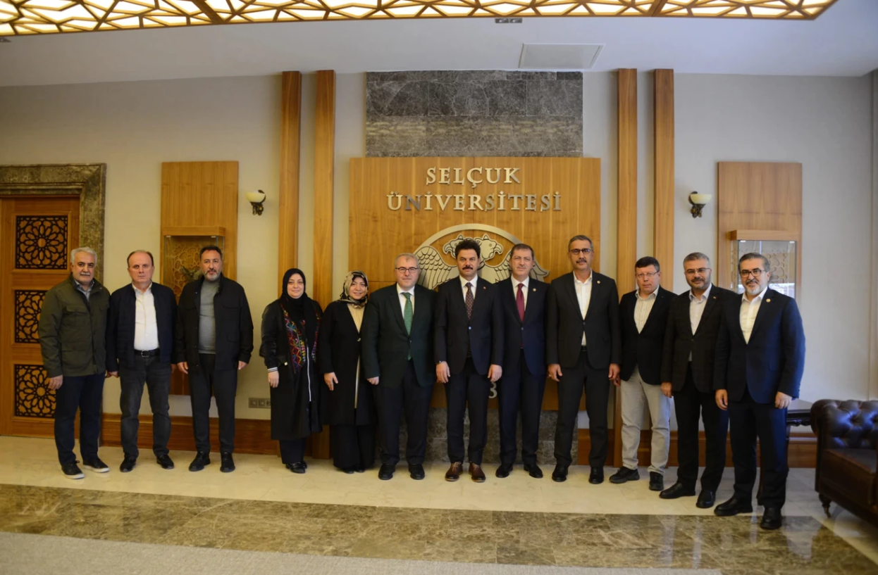 Selçuk Üniversitesi mezunlar derneği kuruldu: ilk üyeleri milletvekilleri oldu